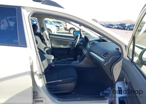 2015 Subaru Xv Crosstrek 2.0I Premium z USA, uszkodzony, nr VIN JF2GPACC8F8301360